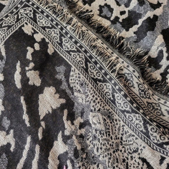 Modern Expressions Black & Taupe Animal Print Wrap Scarf - Picture 6 of 7